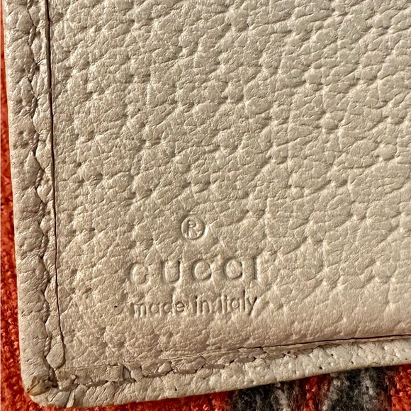 GUCCI ❤️🌟 GG MONOGRAM LONG WALLET ⭐️ - Picture 8 of 9